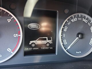 2014 Land Rover Discovery IV Рестайлинг, белый, 2500000 рублей, вид 4