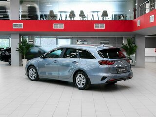 2019 Kia Ceed III, серебристый, 1640000 рублей, вид 4