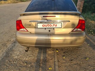 2000 Ford Focus I (North America), бежевый, 300000 рублей, вид 4