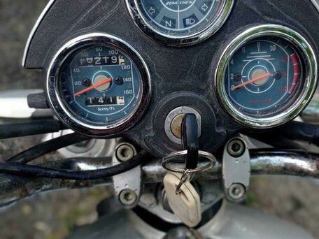 2012 Zongshen ZS 125-50, серебристый, 95000 рублей, вид 5