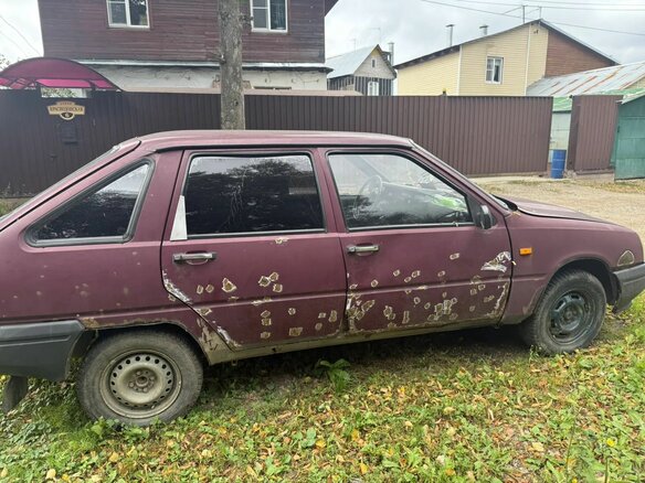2001 Иж 2126 «Ода», красный, 34000 рублей - вид 2