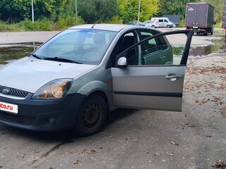 2007 Ford Fiesta Mk5, серебристый, 420000 рублей, вид 1