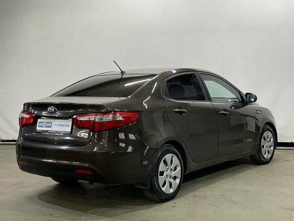 2014 Kia Rio III, коричневый - вид 4