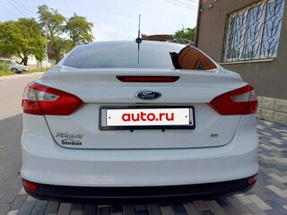 2014 Ford Focus III, белый, 1050000 рублей, вид 5