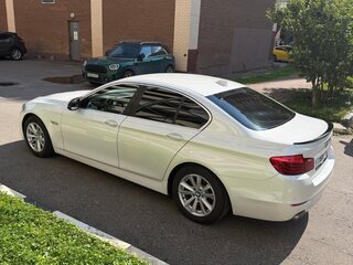 2014 BMW 5 серии 520d VI (F10/F11/F07) Рестайлинг, белый, 1690000 рублей, вид 2
