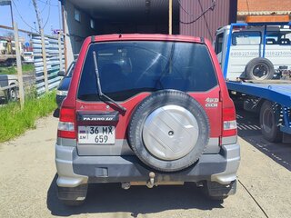 2000 Mitsubishi Pajero iO, красный, 290000 рублей, вид 5