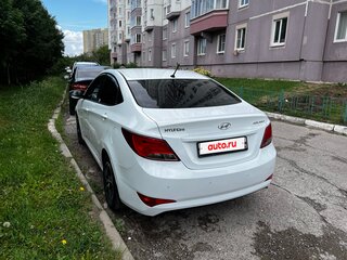 2014 Hyundai Solaris I Рестайлинг, белый, 830000 рублей, вид 4