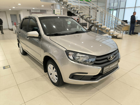 2020 Lada (ВАЗ) Granta I Рестайлинг, серый, 750000 рублей - вид 2