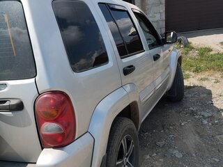 2003 Jeep Cherokee III (KJ), серебристый, 1000000 рублей, вид 5