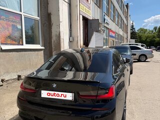 2019 BMW 3 серии 320d VII (G2x), чёрный, 3000000 рублей, вид 3