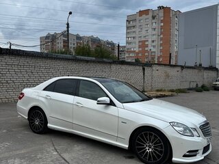 2012 Mercedes-Benz E-Класс 300 IV (W212, S212, C207), белый, 1635000 рублей, вид 5