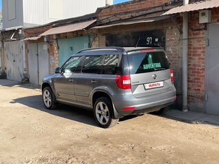 2015 Skoda Yeti I Рестайлинг, серый, 1320000 рублей, вид 3