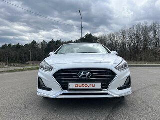 2019 Hyundai Sonata VII (LF) Рестайлинг, белый, 1750000 рублей, вид 2