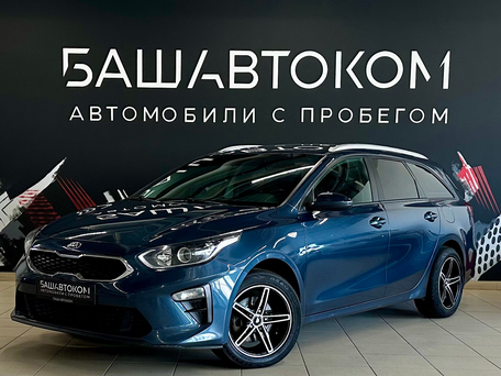 2019 Kia Ceed III, синий, 1370000 рублей, вид 2