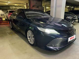 2019 Toyota Camry VIII (XV70), синий, 2290000 рублей, вид 4