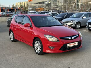 2010 Hyundai i30 I Рестайлинг, красный, 750000 рублей, вид 3