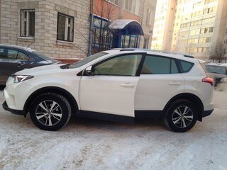 2015 Toyota RAV4 IV (XA40) Рестайлинг, белый, 2190000 рублей, вид 4