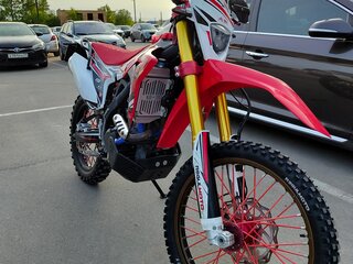 Regulmoto CR-Z 300
