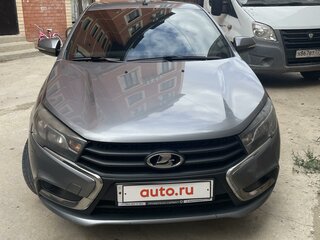 2018 Lada (ВАЗ) Vesta I, серебристый, 950000 рублей, вид 1