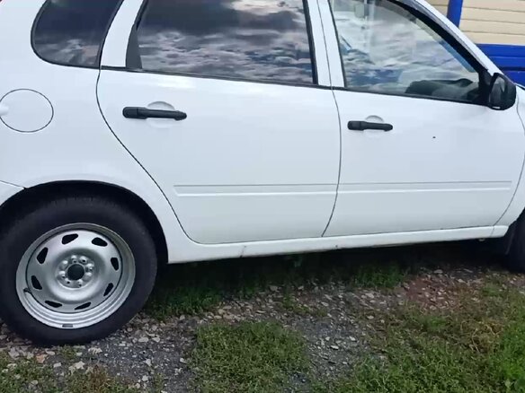 2010 Lada (ВАЗ) Kalina I, белый, 365000 рублей - вид 6