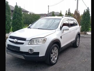 2010 Chevrolet Captiva I, белый, 1100000 рублей, вид 1