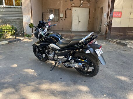 2011 Suzuki GSR 250, чёрный, 229000 рублей, вид 4