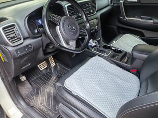 2019 Kia Sportage IV Рестайлинг, белый, 2390000 рублей, вид 5