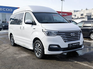 2019 Hyundai Grand Starex I Рестайлинг 2, белый, 3850000 рублей, вид 3