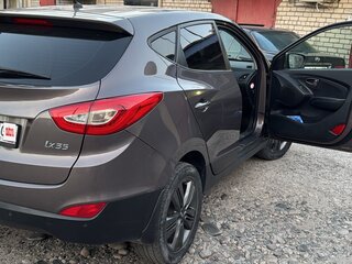 2014 Hyundai ix35 I Рестайлинг, коричневый, 1200000 рублей, вид 2