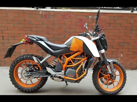 2014 KTM 390 Duke, белый, 340000 рублей, вид 1