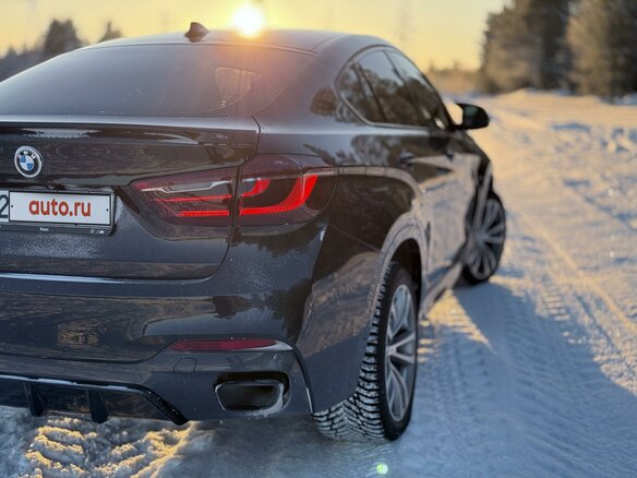 2019 BMW X6 40d II (F16), чёрный, 6000000 рублей - вид 7