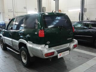 1999 Nissan Terrano II Рестайлинг 2, зелёный, 240000 рублей, вид 4