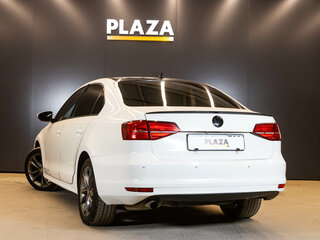 2015 Volkswagen Jetta VI Рестайлинг, белый, 980000 рублей, вид 3
