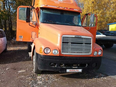 1998 Freightliner Century Class, оранжевый, 1950000 рублей, вид 2
