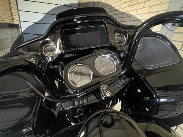 2020 Harley-Davidson Road Glide Special, чёрный, 2000000 рублей - вид 10
