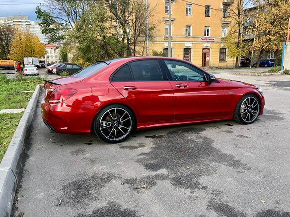 2015 Mercedes-Benz C-Класс AMG 450 AMG IV (W205), красный - вид 1