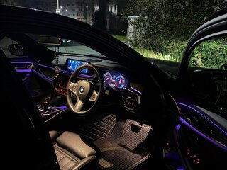2018 BMW 5 серии 530e VII (G30/G31/G38), чёрный, 2600000 рублей, вид 2