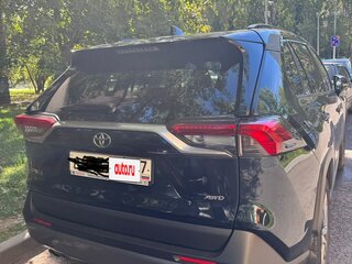 2020 Toyota RAV4 V (XA50), синий, 2950000 рублей, вид 5