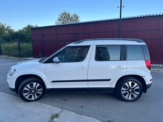 2015 Skoda Yeti I Рестайлинг, белый, 1075000 рублей, вид 3
