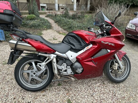2006 Honda VFR 800, пурпурный, 500000 рублей - вид 8