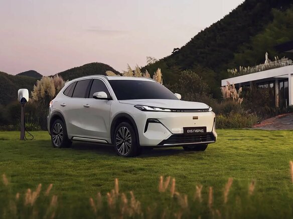2026 Geely EX5 Гибрид EM-i, серый, 3669990 рублей - вид 27
