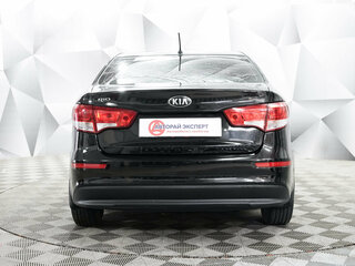 2016 Kia Rio III Рестайлинг, чёрный, 830000 рублей, вид 4