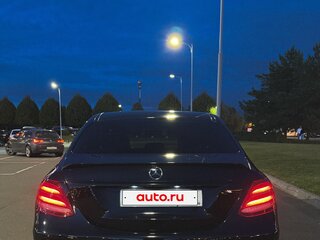 2019 Mercedes-Benz E-Класс 200 V (W213, S213, C238), чёрный, 3399990 рублей, вид 4