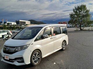 2015 Honda Stepwgn Spada V, белый, 1890000 рублей, вид 1