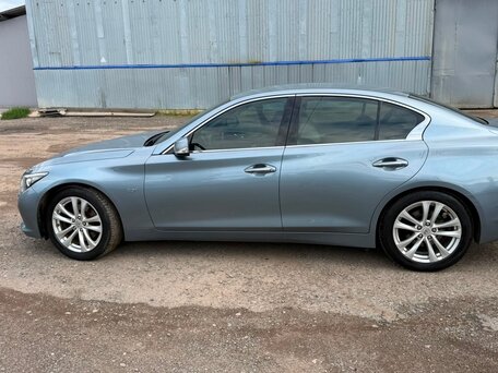 2014 Infiniti Q50 I, серый, 1600000 рублей, вид 4