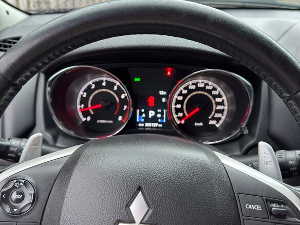 2015 Mitsubishi ASX I Рестайлинг, чёрный, 1090000 рублей - вид 6