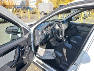 2021 Lada (ВАЗ) Largus Cross I Рестайлинг, белый, 1450000 рублей, вид 5