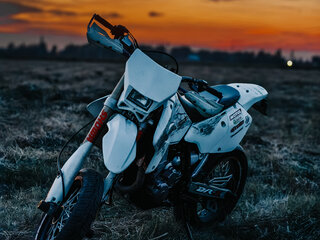 Suzuki DR-Z 400 SM