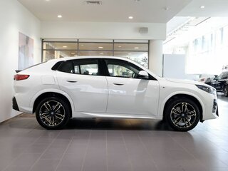 2024 BMW X2 xDrive25i II (U10), белый, 5570000 рублей, вид 4