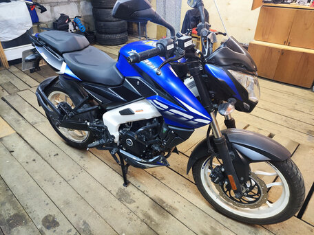 2021 Bajaj Pulsar NS 200, синий, 200000 рублей, вид 5